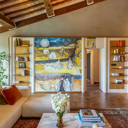Villa Tuscan With Bespoke Experiences