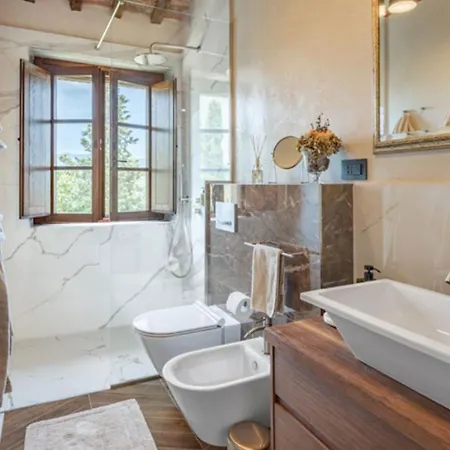 Tuscan With Bespoke Experiences Βίλα