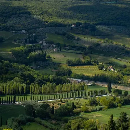 Tuscan With Bespoke Experiences *